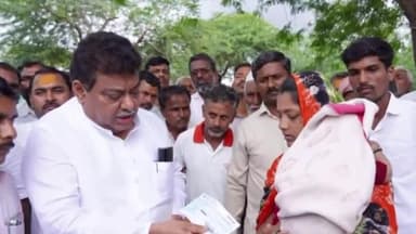 ತಿಕೋಟಾ: ಬಾಬಾನಗರ ಗ್ರಾಮದಲ್ಲಿ ವಿದ್ಯುತ್ ತಗುಲಿ ಮೃತ ರೈತ ಕುಟುಂಬಕ್ಕೆ ಪರಿಹಾರ ವಿತರಿಸಿದ ಸಚಿವ ಎಂಬಿ ಪಾಟೀಲ್