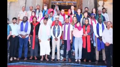 యాదగిరిగుట్ట: యాదాద్రి శ్రీ లక్ష్మీ నరసింహ స్వామి వారిని దర్శించుకున్న 25 దేశాలకు చెందిన 30 మంది ప్రతినిధుల బృందం