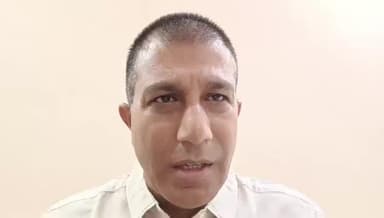 कांग्रेस की सरकार के समय 2013 - 14 में समर्थन मूल्य 2560 रुपए प्रति क्विंटल था तब #सोयाबीन का #भाव मंडी में 4000 से 5000 तक था अब प्रधानमंत्री Narendra Modiकी सरकारने #समर्थन मूल्य 5328 रुपए प्रति क्वि किया हुआ है तो फिर मंडी 3500 रु क्यों
