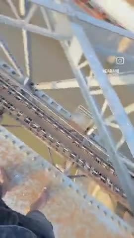 रेलवे पुलिस इस बात पर ध्यान दे कि रेलवे ब्रिज पर खेल कूद ना जाए इंस्टाग्राम id garand__ #GRP