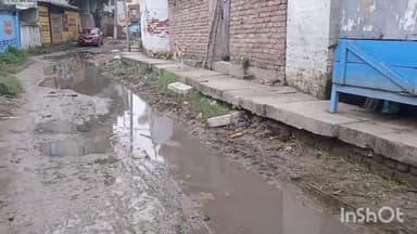 गोपालगंज: शहर के सरेया वार्ड नंबर 4 में सड़क पर जल जमाव से स्थानीय लोगों को होती है परेशानी,#jansamya