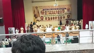 राष्ट्रकवि रामधारी सिंह दिनकर जी की 117वि जंयती समारोह में deputy Cm  Brijesh pathak ji  उपस्थित हुए Mughalsarai mai.