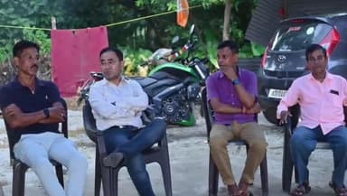 তেজপুৰ: মিছামাৰী ঢেঁকিপেলোৱা কছাৰী গাঁৱৰ বাসিন্দা তথা BJPকৰ্মী নৰেশ্বৰ দাঙ্গীয়াৰীৰ মৃত্যুৰ খবৰ পাই তেখেতৰ ঘৰত উপস্থিত বিধায়ক