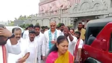 యాదగిరిగుట్ట: యాదగిరిగుట్ట శ్రీలక్ష్మీనరసింహస్వామి జన్మనక్షత్ర స్వాతి నక్షత్రం పదిక్షణలో మాజీమంత్రి BRS MLA తన్నీరు హరీష్ రావు