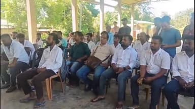 মাৰ্ঘেৰিটা: লিডুৰ মোলাং গাওঁত ভুমি হস্তক্ষেপৰ ঘটনাৰ সন্দৰ্ভত ৰাজহুৱা সভা অনুষ্ঠিত