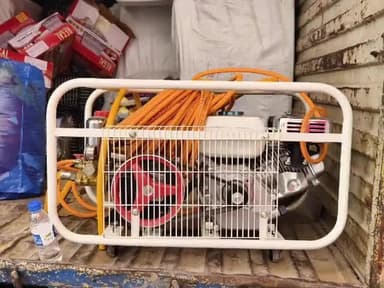 ਧਰਮਕੋਟ: ਸ਼੍ਰੋਮਣੀ ਅਕਾਲੀ ਦਲ ਪੰਜ ਮੈਂਬਰੀ ਵੱਲੋਂ ਲਗਾਏ ਮੁੱਖ ਬੁਲਾਰੇ ਬਰਜਿੰਦਰ ਸਿੰਘ ਮੱਖਣ ਬਰਾੜ ਨੇ ਧਰਮਕੋਟ ਦੇ ਹੜ ਪ੍ਰਭਾਵਿਤ ਪਿੰਡਾ ਦਾ ਕੀਤਾ ਦੋਰਾ