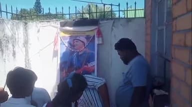 তিনিচুকীয়া: হিযুগুৰি ৰেলৱে ষ্টেচনত জিলা হিজুগুৰি অ'ট চালক সন্থাৰ উদ্যোগত হিয়াৰ আমঠু জুবিন গাৰ্গৰ তিলনী অনুষ্ঠিত