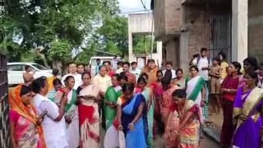 पाकुड़िया: चौकीशाल व बन्नोंग्राम में स्वस्थ नारी सशक्त परिवार अभियान का टीम ने लिया जायजा #Hospital