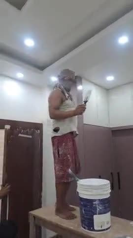 पेंटर को पैसा नहीं दिया तो फिर आग मारा गोली