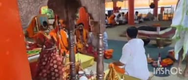 উত্তৰ গুৱাহাটী ভাগ: উত্তৰ গুৱাহাটীত অসমীয়াৰ হিয়াৰ আমঠু জুবিন গাৰ্গৰ প্ৰতি শ্ৰদ্ধাঞ্জলি জনাই আৰম্ভ  নৱৰাত্ৰিৰ কাৰ্যসূচী