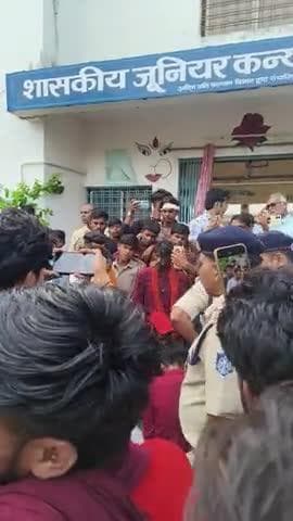 kurwai me c. m. mohan yadav ji aaye  sanibar 27/9/25  ko dayar basiyo ne isdhapan dene ke liye aaye to unki sunwai  nahi