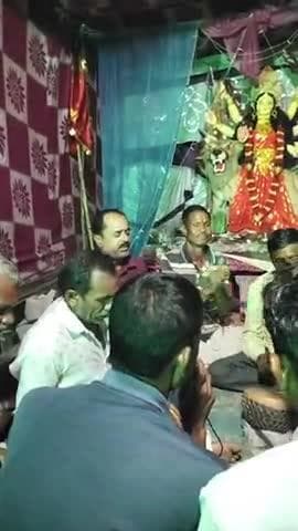 ग्राम सलैया ठूठीया के सलैया माझे टोला में भगतो द्वारा देशी भगत गायन का कार्यक्रम रखा गया