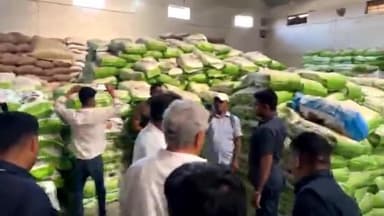 घड़साना: रिको एरिया स्थित दीपक बायोसीड्स पर कृषि मंत्री किरोडी लाल मीणा ने की छापेमारी