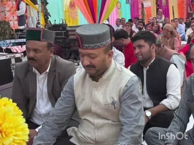 नेरवा: नेरवा चौपाल के विधायक बलबीर वर्मा बत्तिवडा भागवत कथा में पहुंचे, वहां मौजूद लोगों से भी मिले