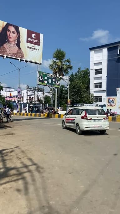 बिहार: दुर्गा पूजा को लेकर यातायात पुलिस द्वारा टो-टो / टेम्पू आदि पैसेंजर वाहन को बंद करने का दिया आदेश ।
#Biharsharif #NalandaPolice
@Biharsharif