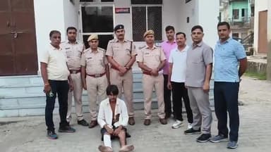 जिला पुलिस अधीक्षक दौसा #श्री_सागर_राणा (IPS) एवं अतिरिक्त पुलिस अधीक्षक दौसा #श्री_हेमन्त (IPS) के निर्देशन में तथा श्री मनोहरलाल मीना (RPS), वृताधिकारी वृत महवा के निकटतम सुपरविजन में पुलिस टीम को बड़ी कार्यवाही।
₹35,000/- के इनामी वांछि