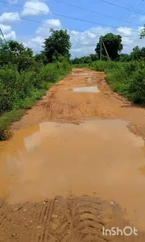 పెద్దకొత్తపల్లి: బాచారం గ్రామంలో అధ్వానంగా ప్రదాన రహదారి, రాకపోకలకు తీవ్ర అంతరాయం