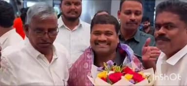 బోయిన్పల్లి: చొప్పదండి ఎమ్మెల్యే మేడిపల్లి సత్యం కు ఘన స్వాగతం పలికిన బోయిన్పల్లి మండల కాంగ్రెస్ నాయకులు