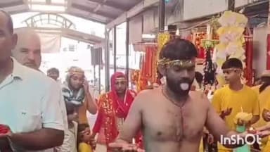 ज्वालामुखी: शक्तिपीठ श्री ज्वालामुखी मंदिर में मां ज्वाला के भक्त ने दोनों हाथों, कंधों और सिर पर अखंड ज्योति लेकर किया दर्शन