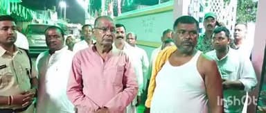 लौकही: सांसद रामप्रीत मंडल ने लौकही प्रखंड के विभिन्न पूजा पंडालों में देवी दुर्गा के दर्शन किए