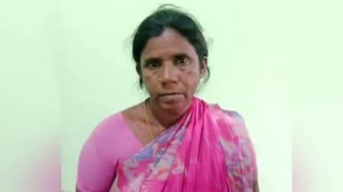 கொல்லிமலை: கொல்லிமலையில் திருமண நிகழ்ச்சிக்கு சாராயம் காய்ச்சி விற்ற ஒரே குடும்பத்தைச் சேர்ந்த பெண் உட்பட மூன்று பேர் கைது செய்யப்பட்டனர்