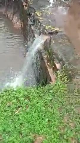 ग्राम पंचायत नंदा भीमपुर ग्राम वासी पीपलढाना वाले को हर साल यही तकलीफ है नंदा जाने का रास्ता खराब है और 2 साल से पुल
