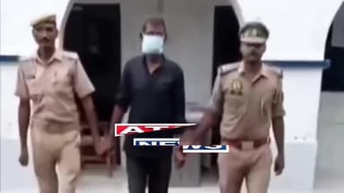 हरदोई के प्राचीन मंदिर में बलवीर को मूर्ति तोड़ने के आरोप में पुलिस ने गिरफ्तार किया है।
#Hardoi #BreakingNews #UPPolic