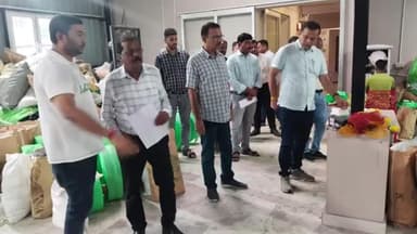 ଡୁଙ୍ଗୁରିପାଲି: ବିନିକାରେ ପରିବେଶବନ୍ଧବ ପଲିଥିନ ବ୍ୟାଗ ୟୁନିଟ ପରିଦର୍ଶନ କଲେ ନୋଡାଲ କମିଶନର ଅରବିନ୍ଦ ଅଗ୍ରୱାଲ