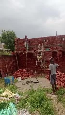 sar hamare khet per kam chal raha hai avaidh kabja kar rahe ho