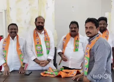 ఐనవోలు: భారతీయ జనతా పార్టీలో చేరిన వివిధ పార్టీలకు చెందిన అయినవోలు నాయకుడు