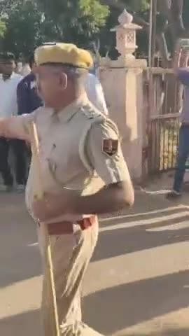 भोपालगढ़ में प्रिंस सैनी का भयंकर जुलूस चोर के लगे नारे पाँच लाख नब्बे हजार में देने वाला स्कॉर्पियो पुलिस प्रशासन फुल ए