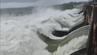 నిజాంసాగర్ ప్రాజెక్ట్ నుండి కొనసాగుతున్న నీటి విడుదల