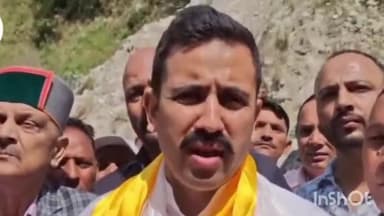 रामपुर: पीडब्ल्यूडी मंत्री विक्रमादित्य सिंह ने कहा, बारिश के कारण क्षतिग्रस्त सड़कों को बहाल करना हमारी पहली प्राथमिकता है।