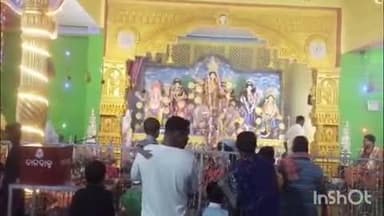 ଏମ.ଭି ୭୯: ଏମଭି ୭୯ ଗ୍ରାମରେ ଧୁମଧାମରେ ମହା ଦୁର୍ଗା ଅଷ୍ଠମି ପାଳିତ ହୋଇଯାଇଛି । ଆଖପାଖ ଅଞ୍ଚଳର ପ୍ରାୟ ପାଞ୍ଚ ହଜାର ଲୋକଙ୍କ ହେଲା ସମାଗମ