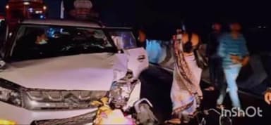 కొడిమ్యాల: కొండగట్టు లో కారు ద్విచక్ర వాహనం ఢీకొని రోడ్డు ప్రమాదం ఇరువురు భార్యాభర్తలకు తీవ్ర గాయాలు