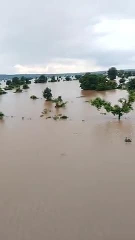 Maria dam ka Pani rok Diya Gaya hai 5 September dekh sakte ho pani ka donon side se Pani bhar chuka hai pul ke niche se