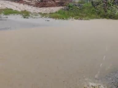 गोगुंदा बाइपास आरामशिन गली/ दो पहिया वाहन वाले और पैदल आने लोगो को बहुत परेशनि जैल पड रही है |