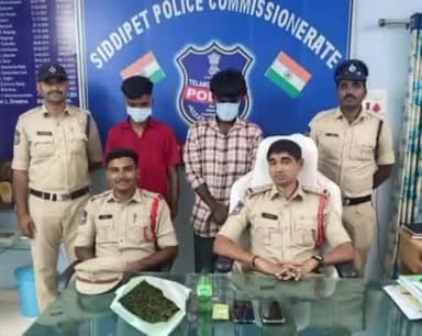 చేర్యాల: గంజాయి అమ్ముతున్న ఇద్దరు వ్యక్తులను పట్టుకొని కేసు నమోదు చేసిన చేర్యాల పోలీసులు
