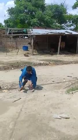 #खुजली का #बीमारी #भिखारी #comedy #funny #trending #viral #ytshorts #2025shorts #memes #entertainment