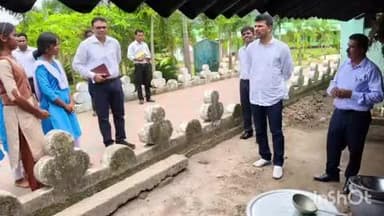 ମୋଟୁ: ମାଲକାନଗିରି ଜିଲ୍ଲାପାଳଙ୍କ ମାନ୍ୟମକୋଣ୍ଡା ୟୁ.ଜି.ଏଚ୍ ସ୍କୁଲ ପରିଦର୍ଶନ, ଛାତ୍ରଛାତ୍ରୀ ଓ ଶିକ୍ଷକଶିକ୍ଷୟିତ୍ରୀ ଙ୍କ ସହ କଲେ ଆଲୋଚନା