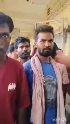 मंडरो: महिला रेल यात्री ने पॉकेटमार को पकड़ा, मिर्जाचौकी रेल प्रशासन के हवाले किया