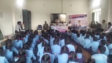 माकड़ी: हाई स्कूल ठेमगाँव में माकड़ी पुलिस द्वारा सायबर जागरूकता अभियान के तहत किया गया जागरूक