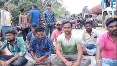 కొత్తపల్లి: గ్రానైట్ లారీలతో ఇబ్బంది పడుతున్నామని రోడ్డెక్కి ఆందోళన చేసిన ఖాజీపూర్ గ్రామస్థులు