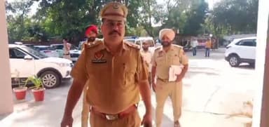 ਜ਼ੀਰਾ: ਬੱਸ ਅੱਡਾ ਸ਼ਾਹ ਵਾਲਾ ਨੇੜੇ ਪੁਲਿਸ ਵੱਲੋਂ ਨਾਕਾਬੰਦੀ ਦੌਰਾਨ 20 ਕਿਲੋ 258 ਗ੍ਰਾਮ ਅਫੀਮ ਕਰੇਟਾ ਕਾਰ ਸਮੇਤ ਤਿੰਨ ਤਕਸਰ ਕੀਤੇ ਕਾਬੂ