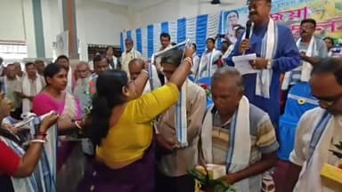 হরিপাল: হুগলির মালিয়ার কাশি বিশ্বনাথ সেবা সমিতির হলে হরিপাল ব্লক তৃণমূল কংগ্রেসের বিজয়া সম্মেলনী ও SIR নিয়ে আলোচনা সভা