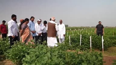 Prime Minister @narendramodi interacted with farmers during a special #KrishiProgramme at the Indian Agricultural Research Institute, Delhi.
