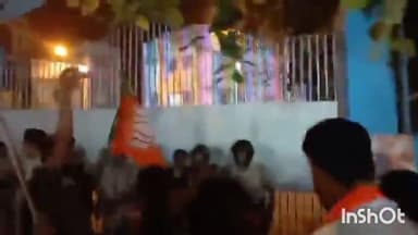 বাগনান ১: বাগনান থানা তে বিক্ষোভ ও অবস্থান বিক্ষোভ কর্মসূচি হাওড়া গ্রামীণ জেলা বিজেপির পক্ষ থেকে উপস্থিত জেলা সভাপতি