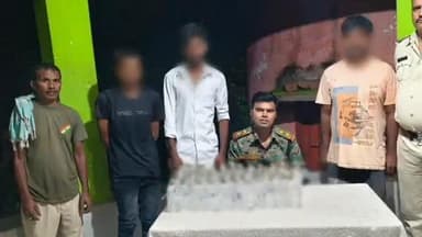 सुप्पी: सुप्पी पुलिस की बड़ी कार्रवाई, चोरी की बाइक और नेपाली शराब के साथ तीन गिरफ्तार