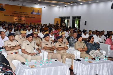 नव विधान- न्याय की नई पहचान: न्यायिक सुधारों की झलक | LIVE उद्घाटन समारोह
#NCLExhibitionJpr2025
#SriGanganagarPolice
#...