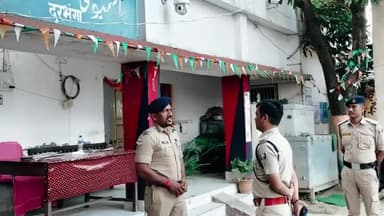 केवटी रनवे: दरभंगा SSP जगन्नाथ रेड्डी ने किया केवटी थाना का औचक निरीक्षण, चुनाव को लेकर सतर्क रहने का दिया निर्देश